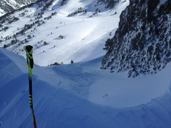 Difficult skiing terrain. Photo courtesy by Xavier Albero. © Xavier Albero